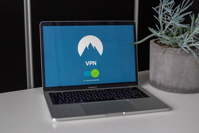 Pourquoi utiliser un VPN lors de transaction en ligne ?