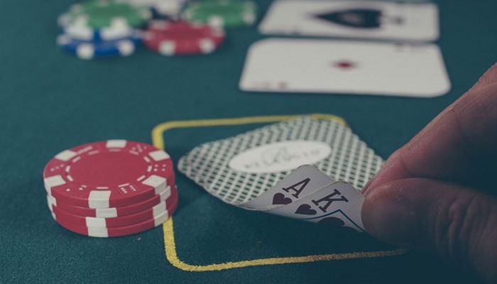 Comment bluffer au poker