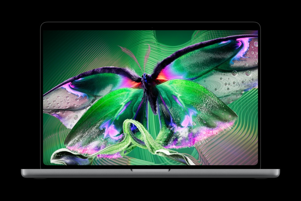 MacBook Pro avec écran PROLED XDR OLED tactile